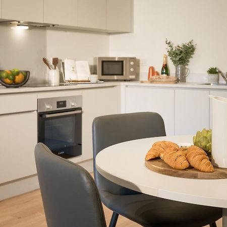 Luxury Apartment Cherrywood Dublin 18 Eksteriør bilde